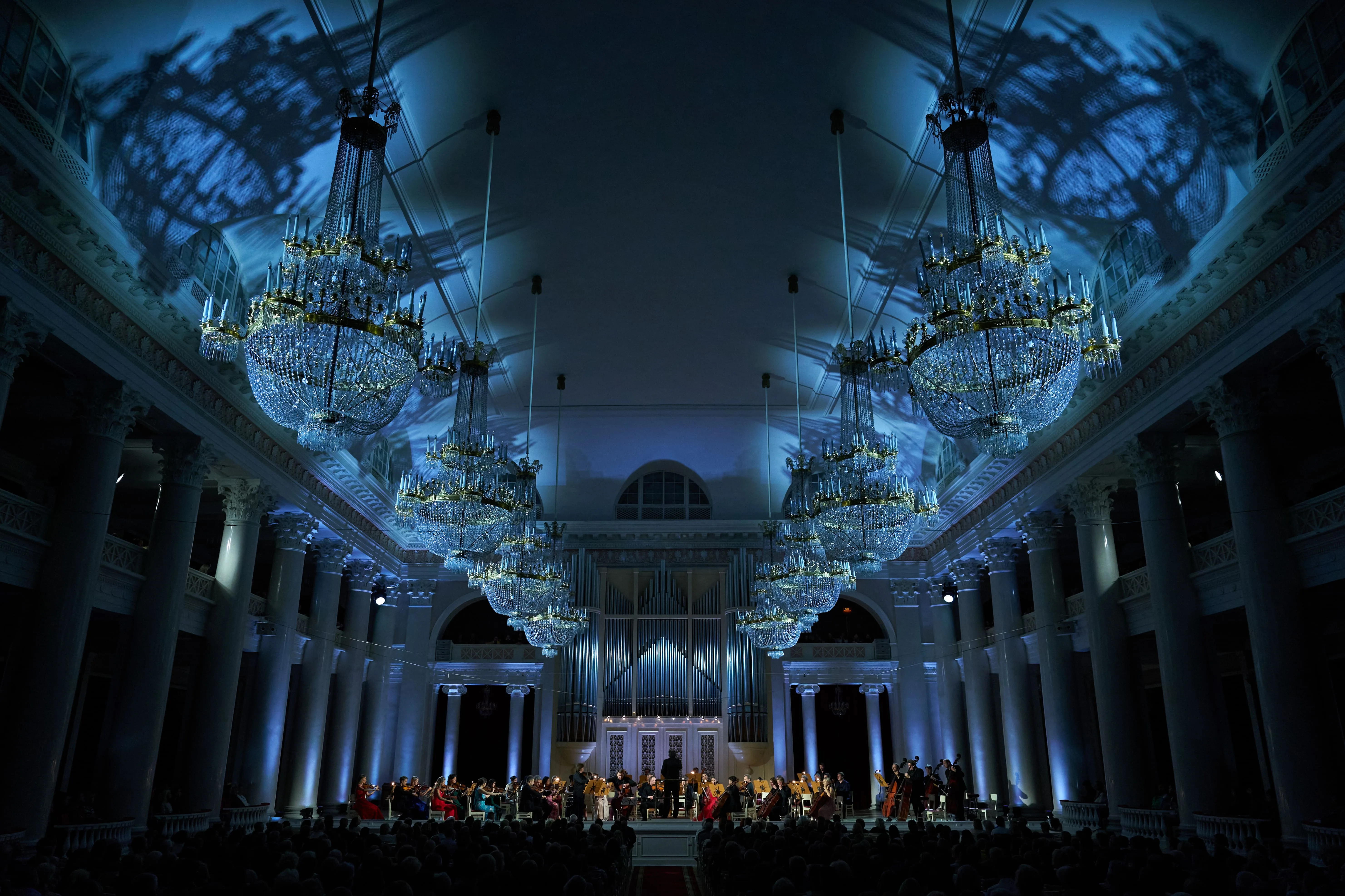 Голливуд в весеннем Петербурге