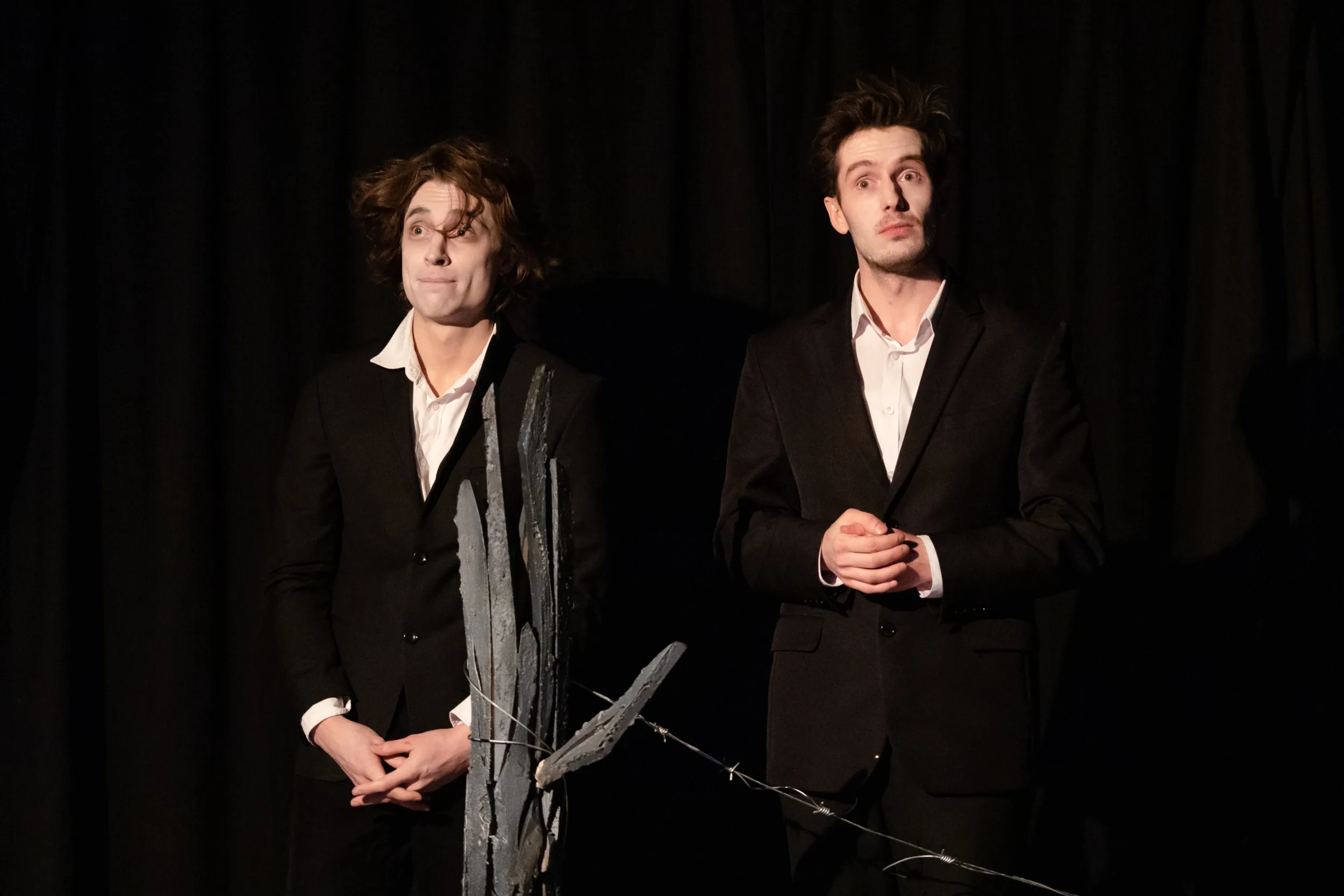 Он не придёт. Кажется