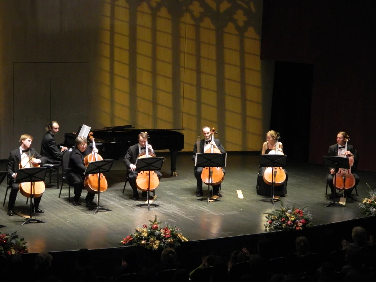 Санкт-Петербургский ансамбль виолончелистов Анатолия Никитина