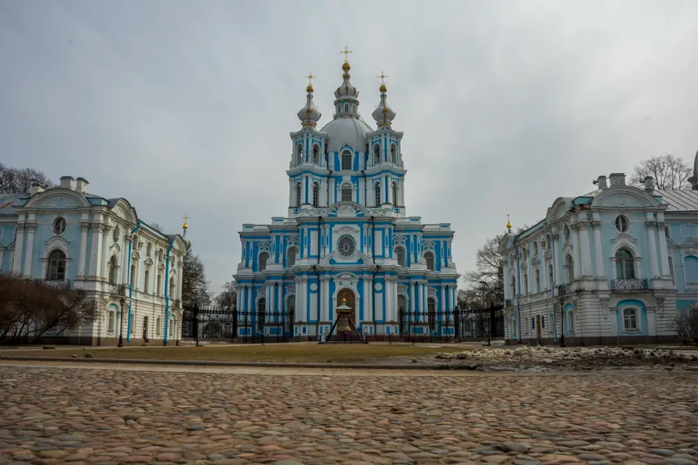 Ансамбль Смольного монастыря с посещением сада