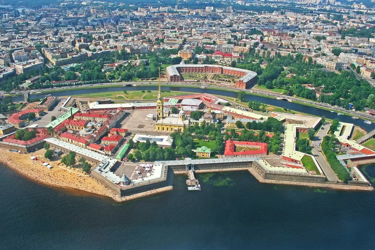 Мифы и легенды Петербурга