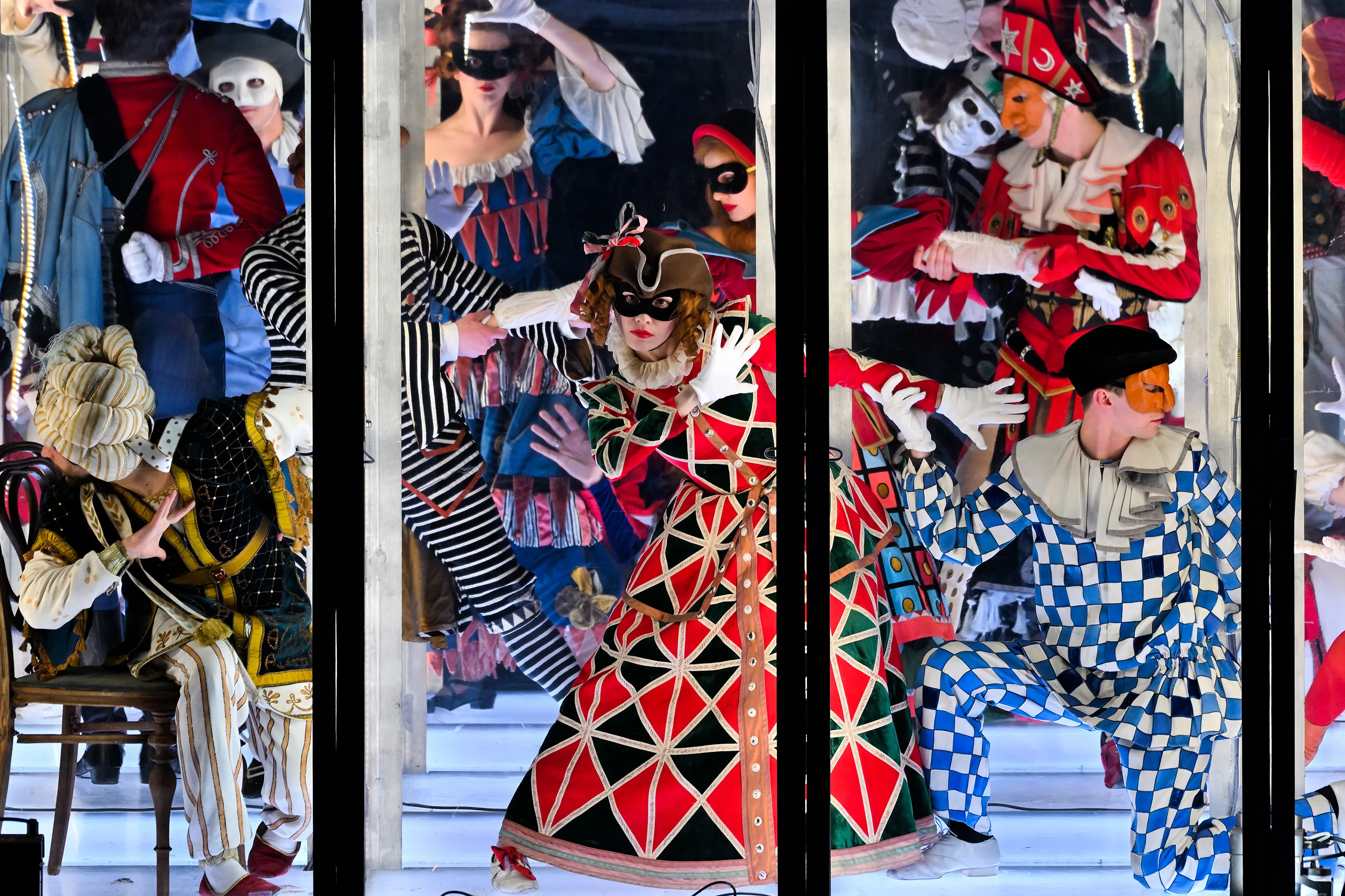 Маскарад. Воспоминания будущего