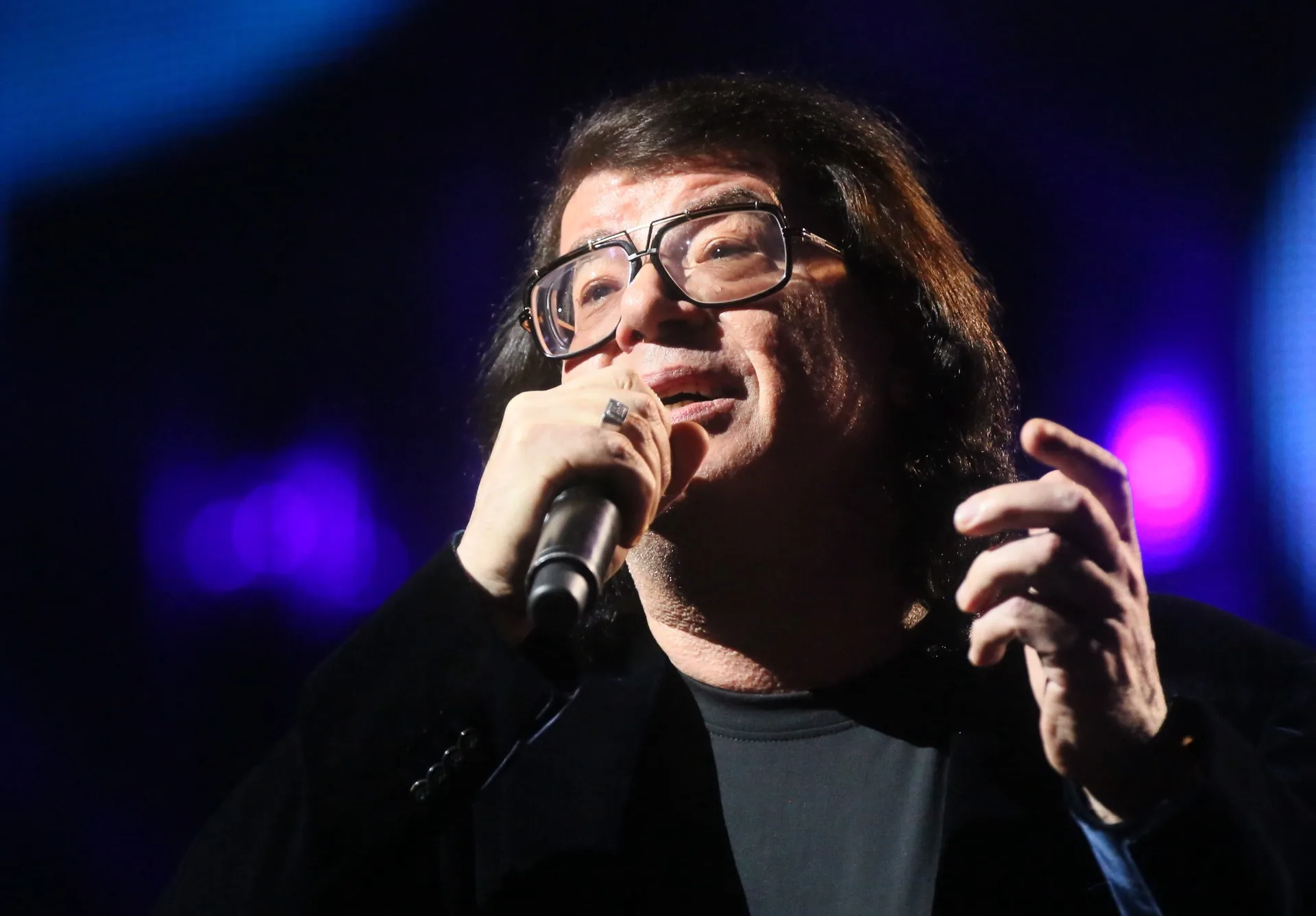 Игорь Корнелюк