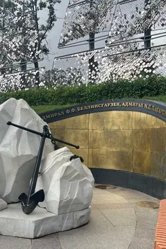 Кронштадт с Музеем Военно-морской славы и поездкой на «Метеоре»