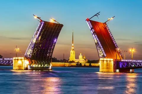 Мегаполис и разводные мосты с Михаилом Яруковым