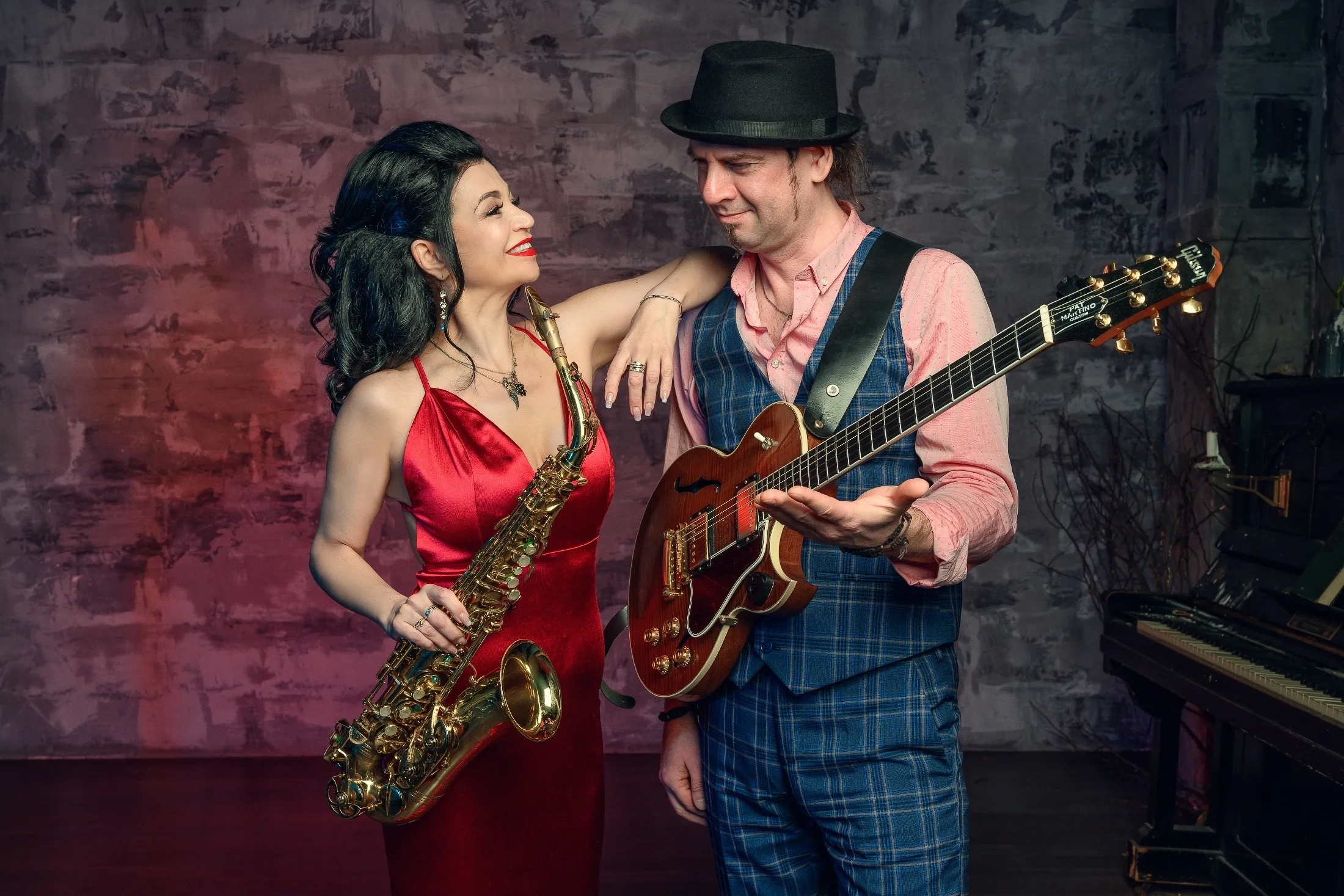 Трио Лады Поповой. Италия золото Jazz. Золото осени. Золотой саксофон.