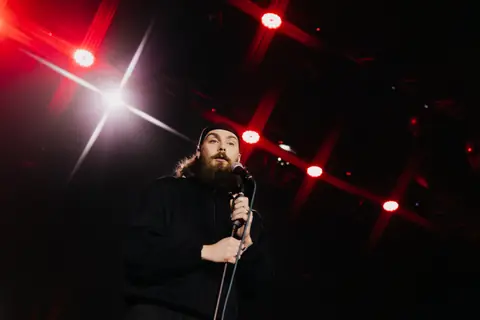 Жёсткое шоу: Stand-up vs психология
